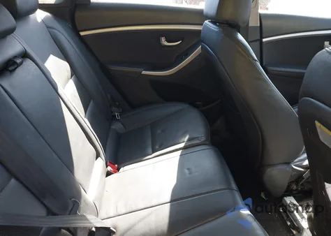 2016 Hyundai Elantra Gt z USA, uszkodzony, nr VIN KMHD35LH3GU282236